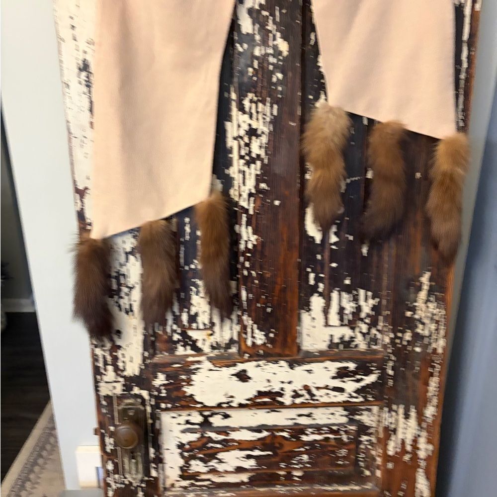 Wool scarf with fur mink tails and leather gloves vintage set.